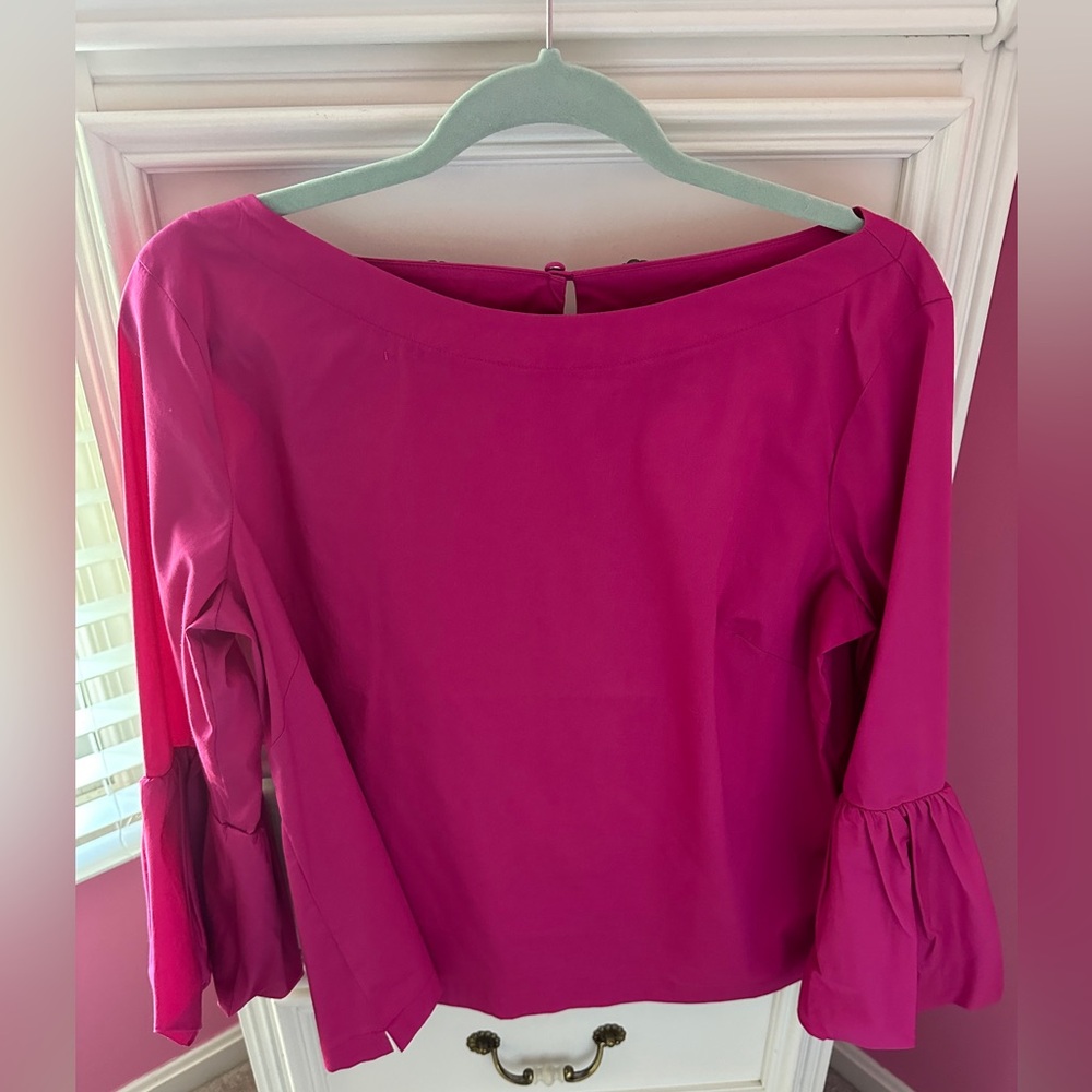 NWOT dark pink 3/4 sleeve top. Very pretty. Lovely sleeve detail